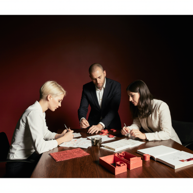 Bureau professionnel équipe Console SecretBox logiciel e-commerce