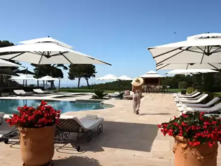 Extérieur Hôtel & Spa du Castellet 2